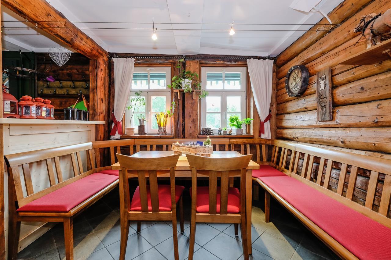 Hotel Garni Und Gaststaette Zum Holzfaeller Ширке Екстер'єр фото