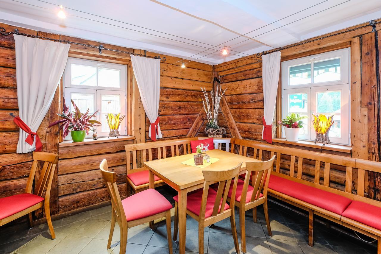 Hotel Garni Und Gaststaette Zum Holzfaeller Ширке Екстер'єр фото